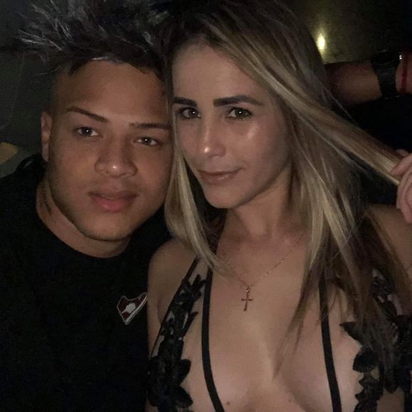 Meet your Posher, Michel - Picture 1 of 1